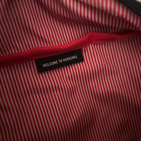 Herschel Supply Company Black Belt Bag - Picture 5 of 6